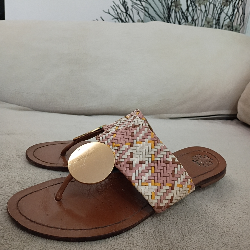 Patos Disk Sandals.No Size Tag See Pic.For Measurements.Small Skrach On Disk. - Picture 2 of 11